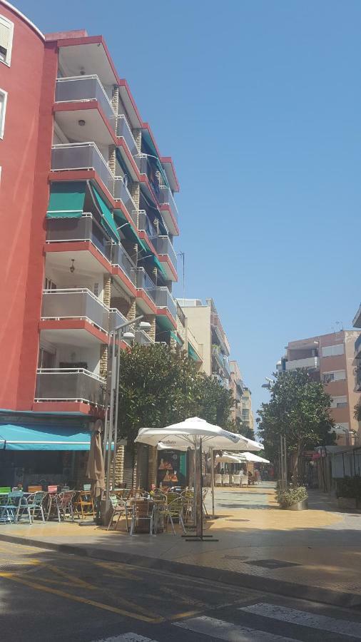 Apartamento Vacacional Apartman Salou Kültér fotó